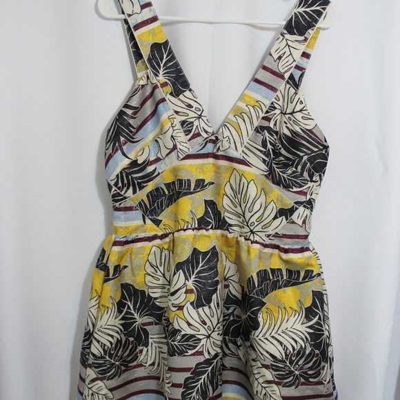 H&M Dresses & Skirts - H&M shimmer silver dress Size 14